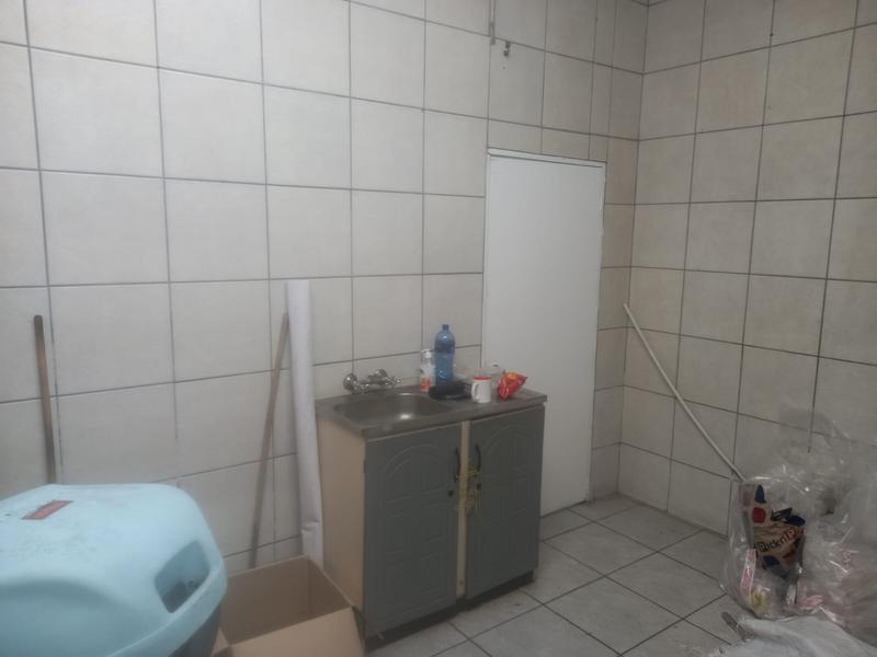 Commercial Property for Sale in Sidwell Eastern Cape